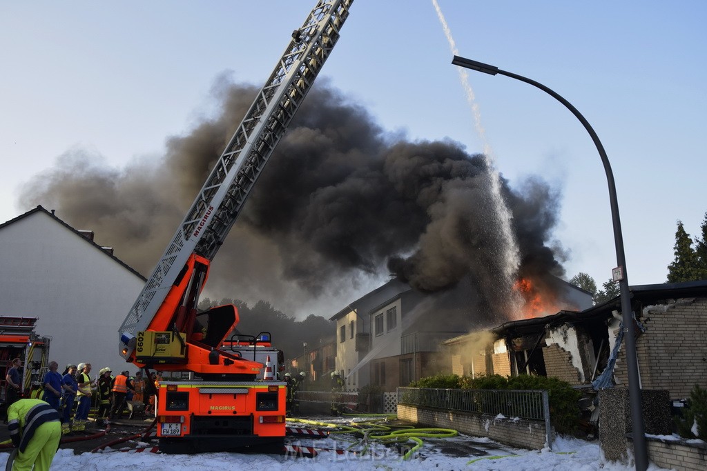 Feuer 2 Y Explo Koeln Hoehenhaus Scheuerhofstr P1321.JPG - Miklos Laubert